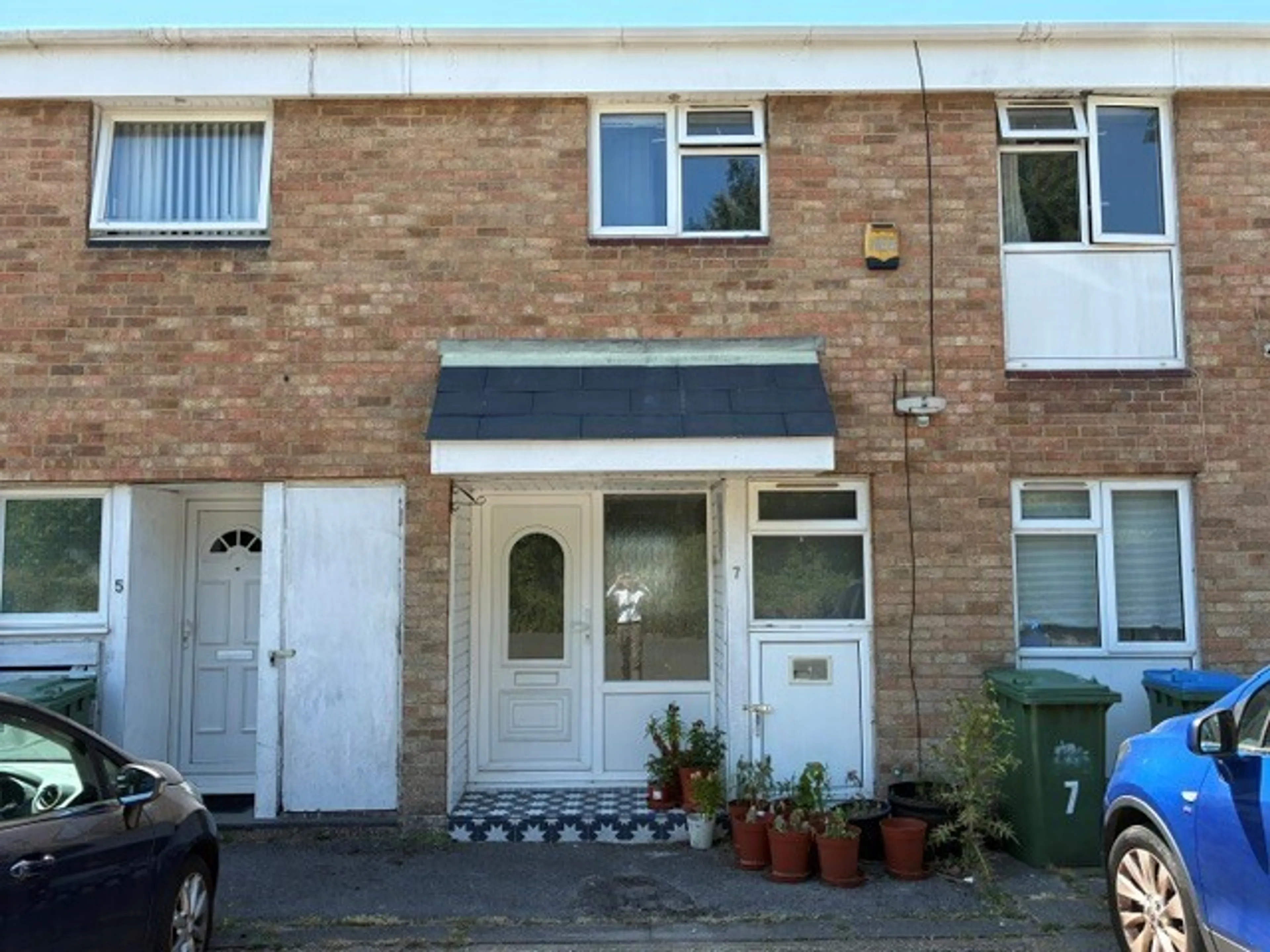 Property photo 0