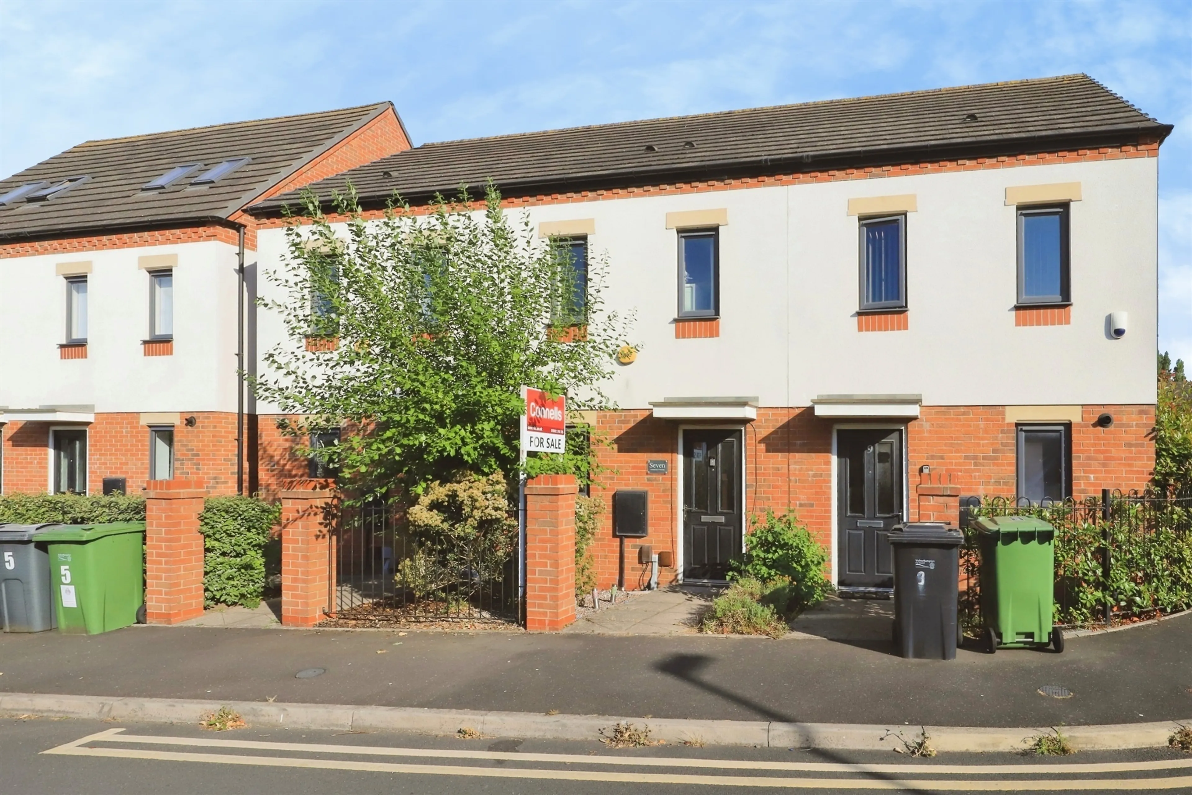 Property photo 0