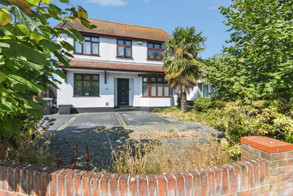 Chestnut Avenue, Lowestoft, Suffolk, ...