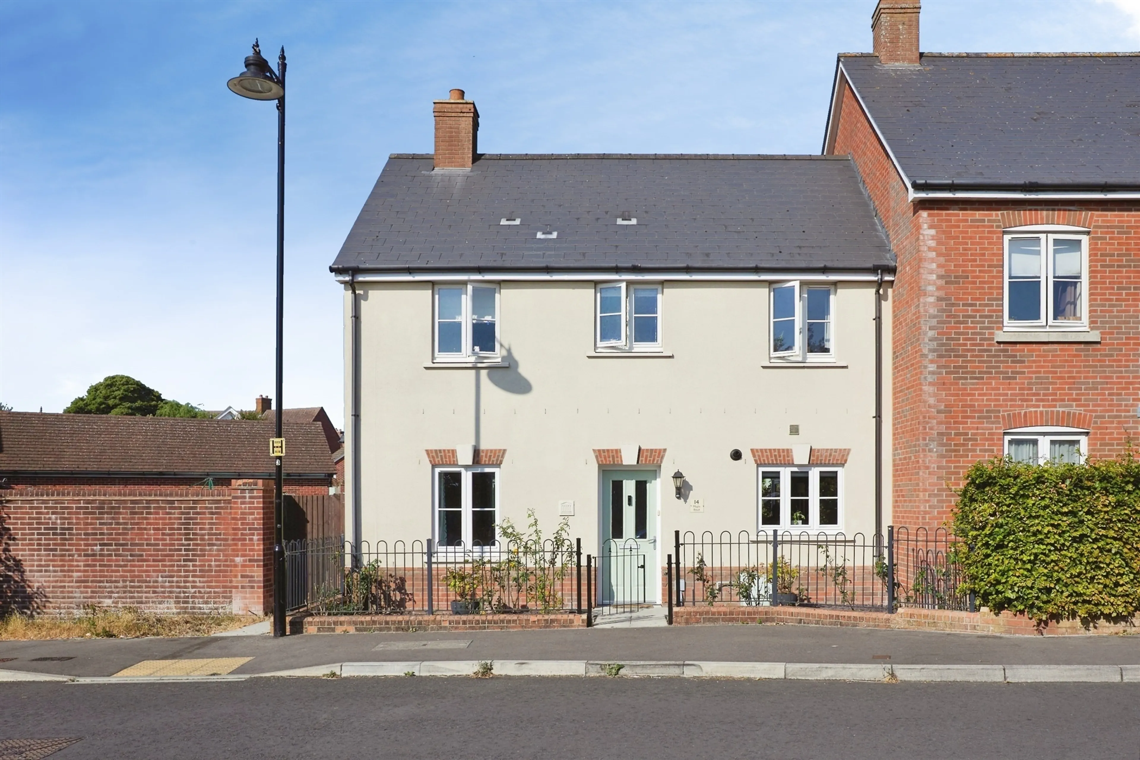 Property photo 0