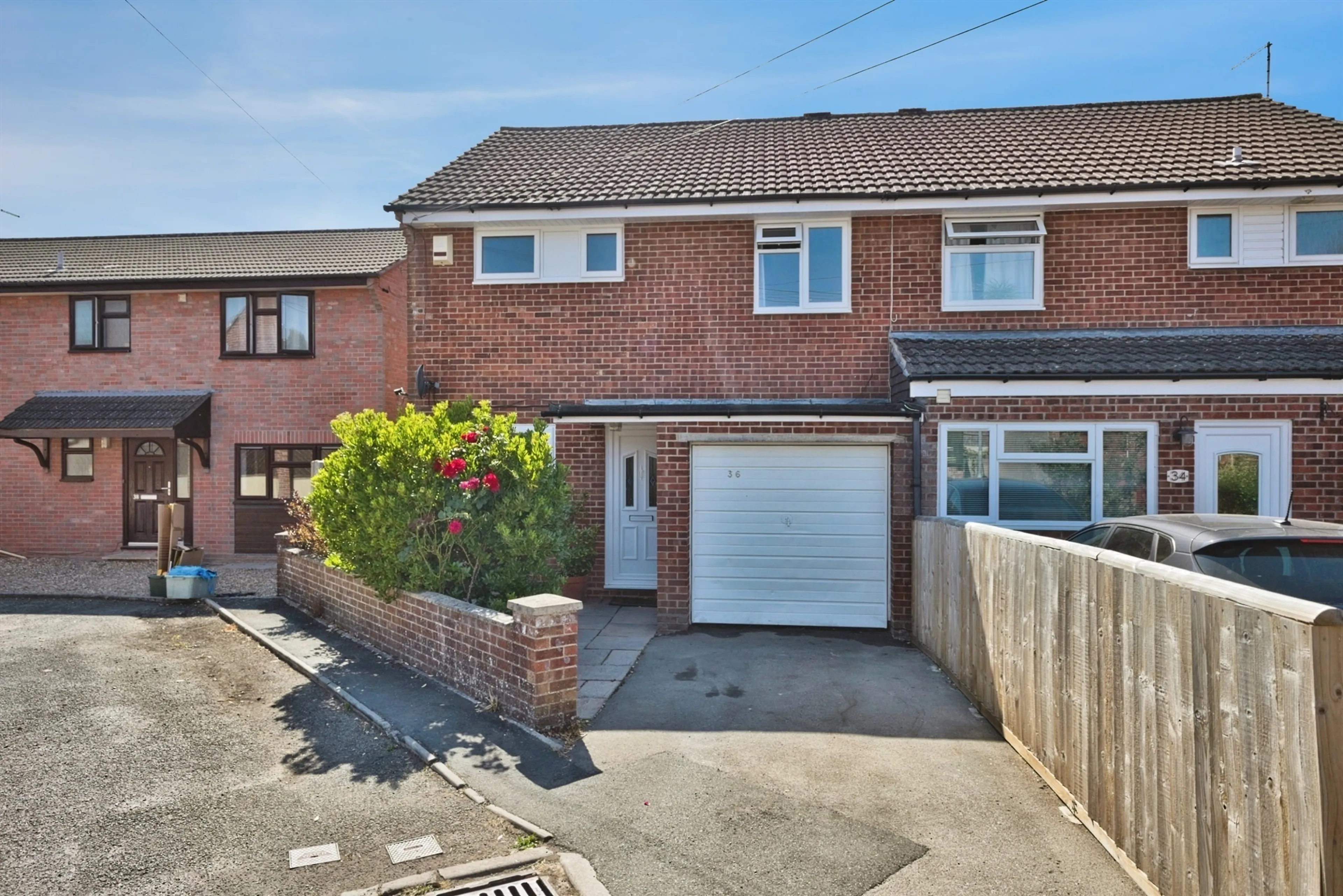 Property photo 0