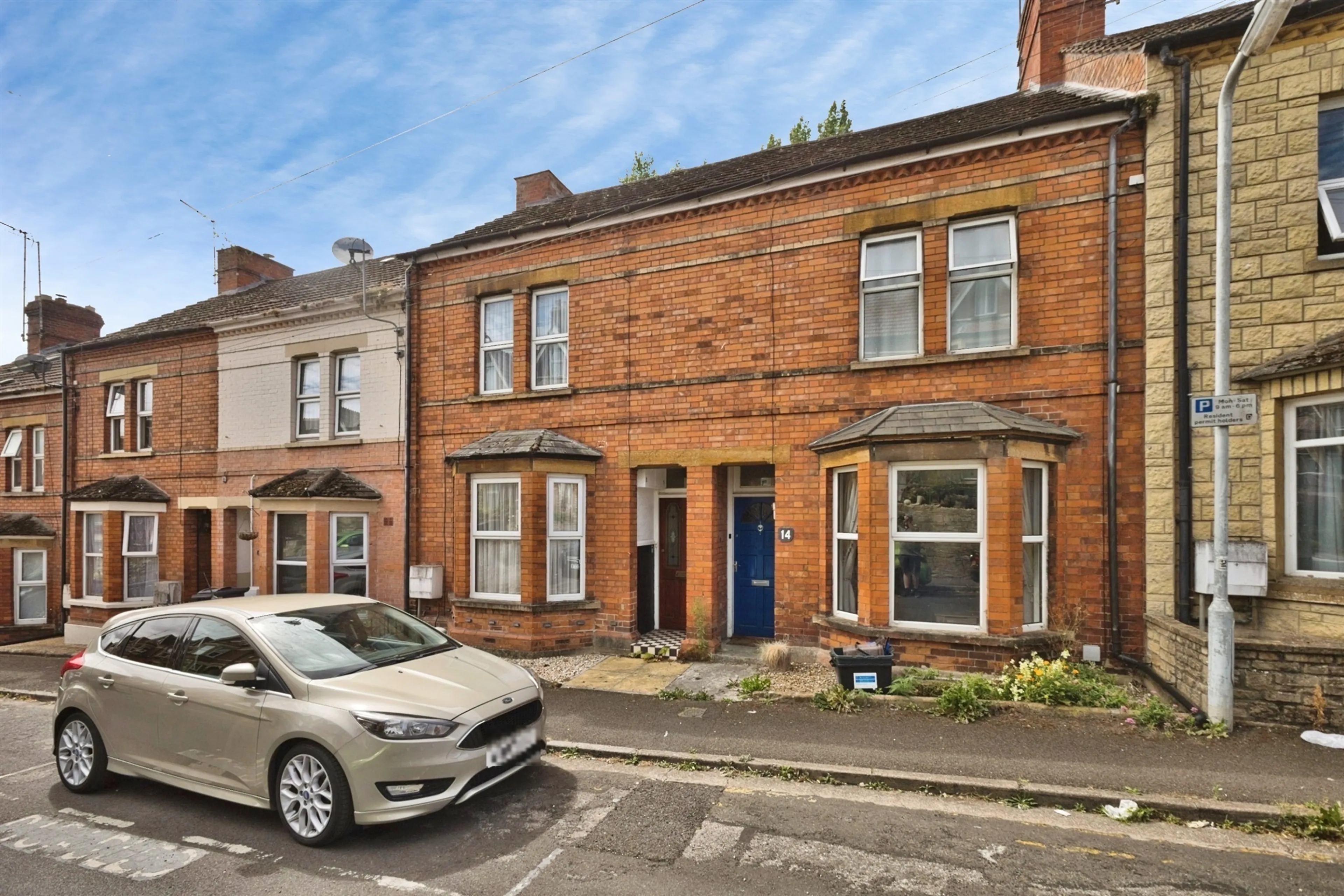 Property photo 0