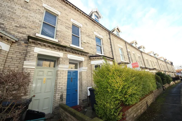 Feversham Crescent
