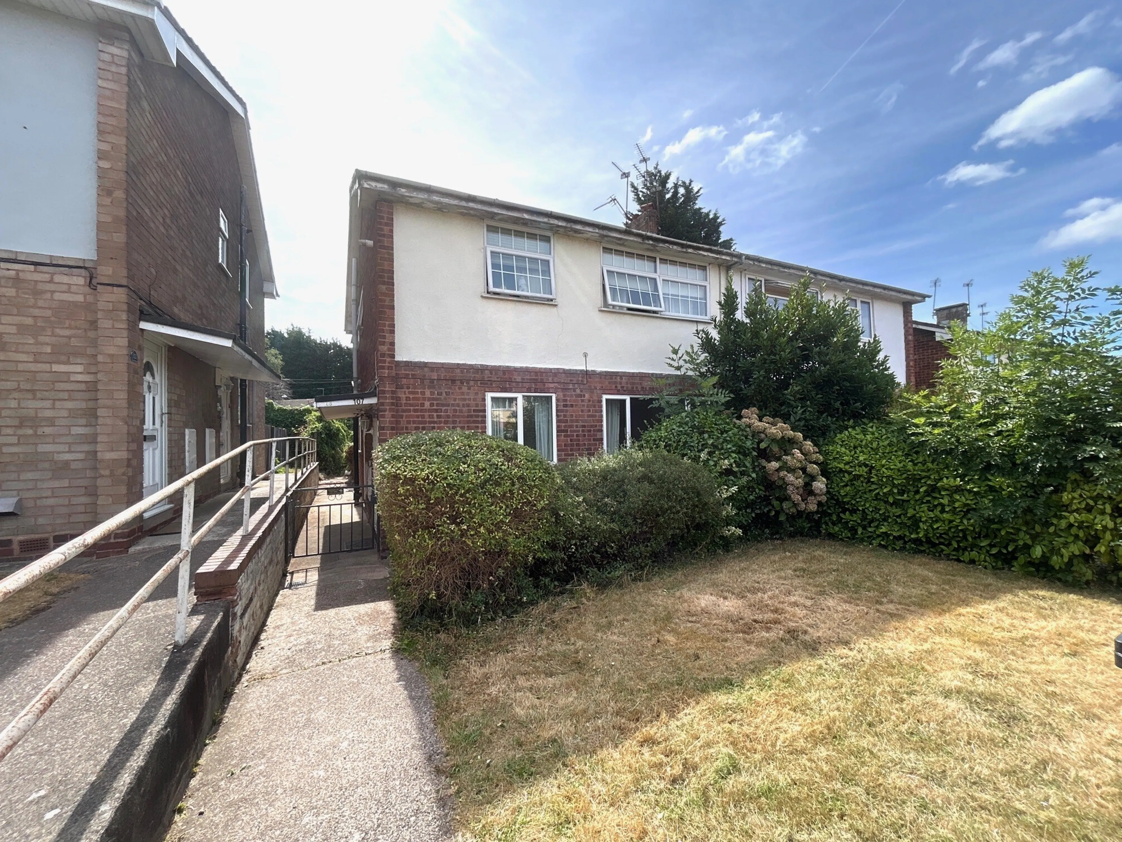 Property photo 0