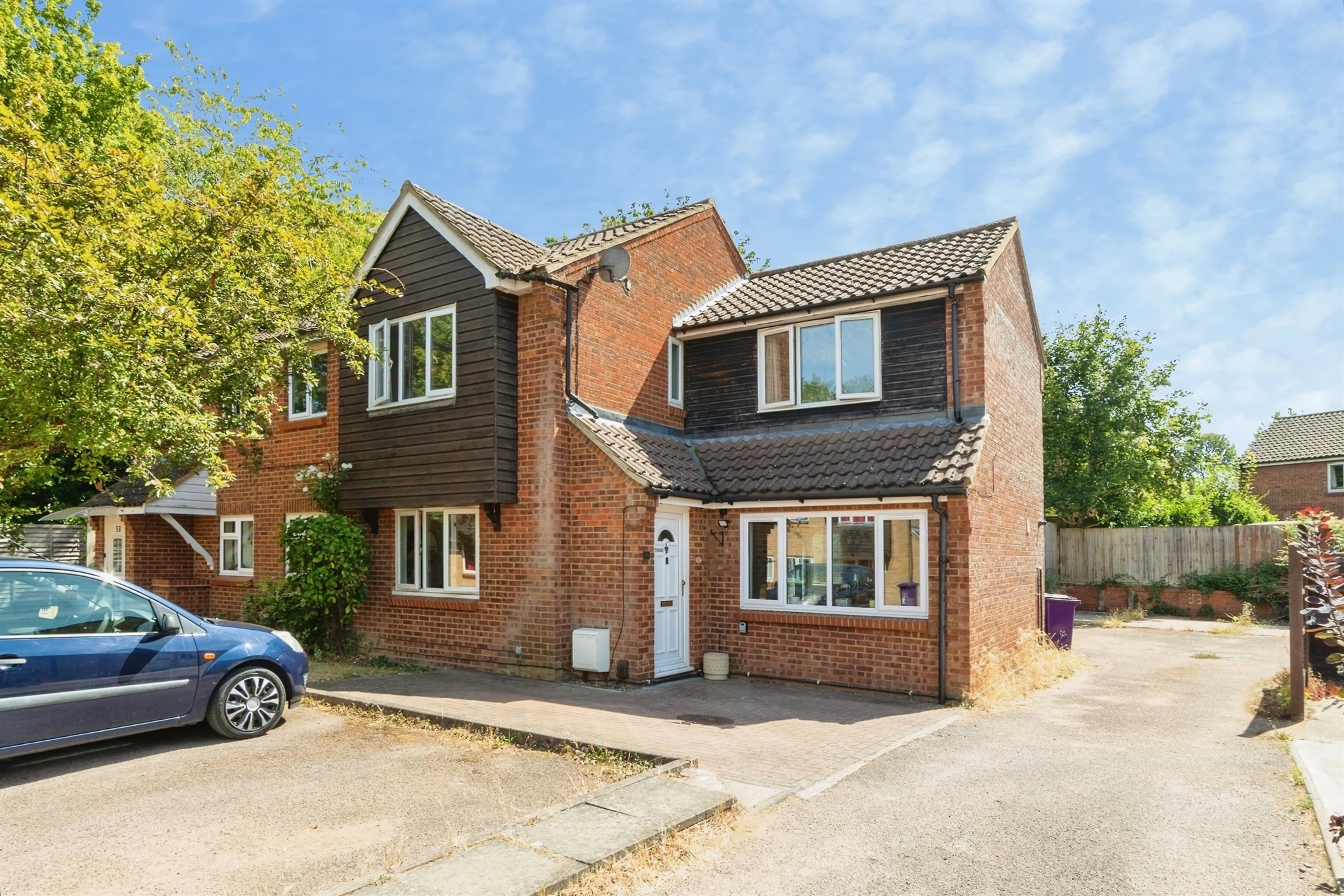 Property photo 0