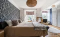 Property image gallery
