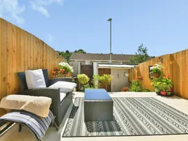 Downfield Drive, Plymouth thumb 3