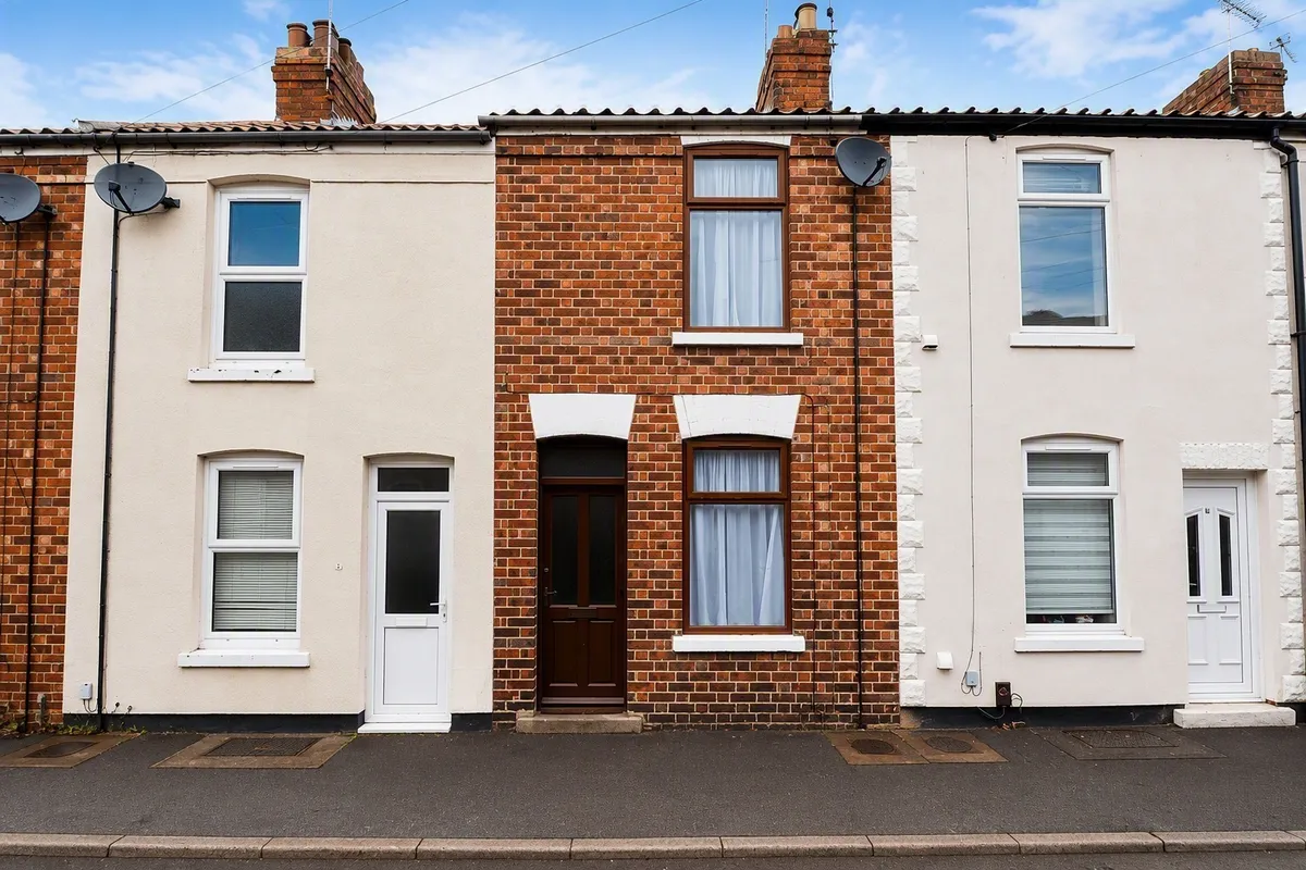 Wilson Street, LINCOLN
