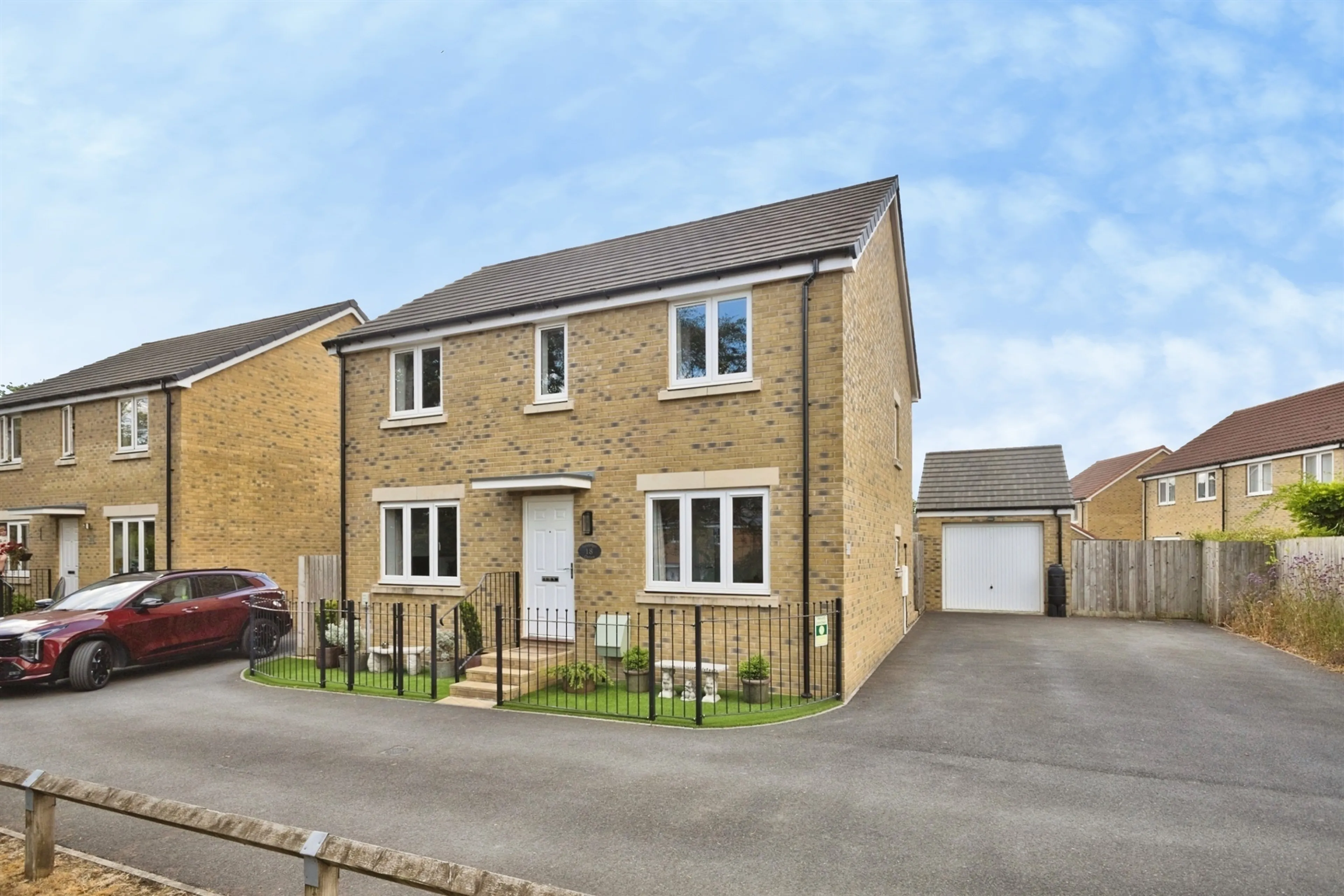 Property photo 0