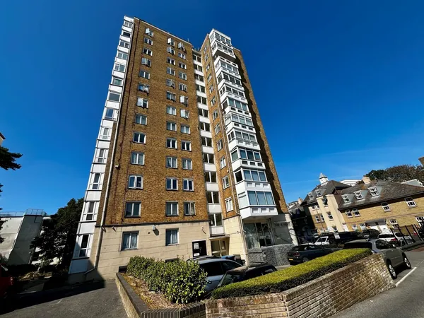 West Cliff Road, Bournemouth