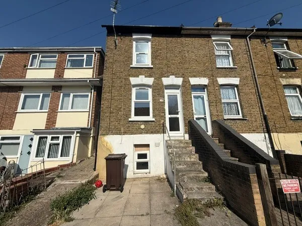 Queens Road, Chatham. ME5