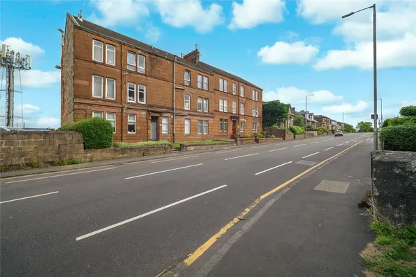 Main Road, Elderslie, Johnstone, Renf...