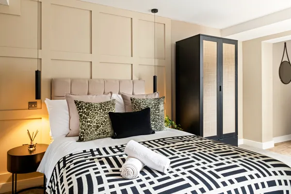 Room 1, Bennett Street NG10 4RA