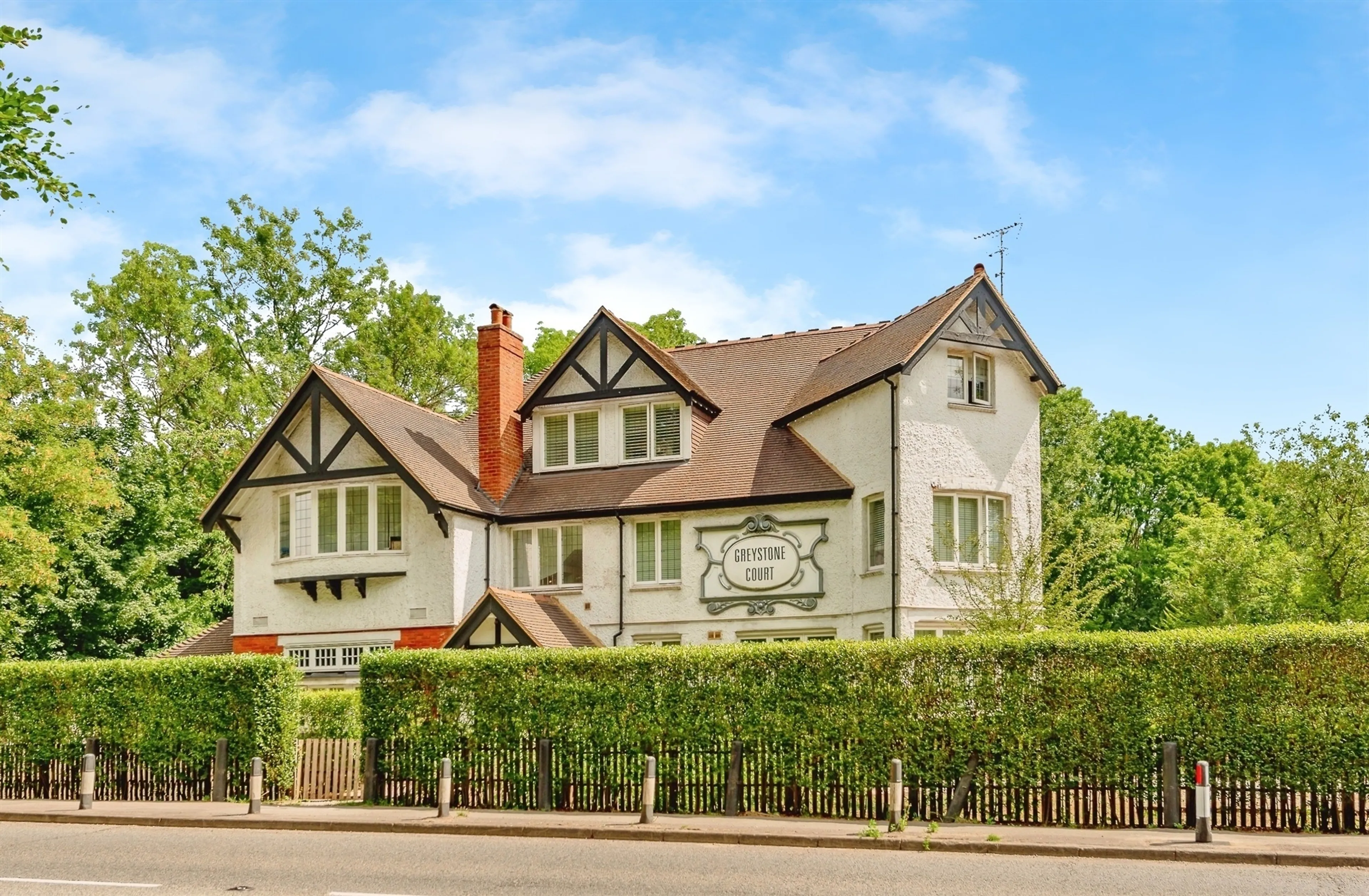 Property photo 0