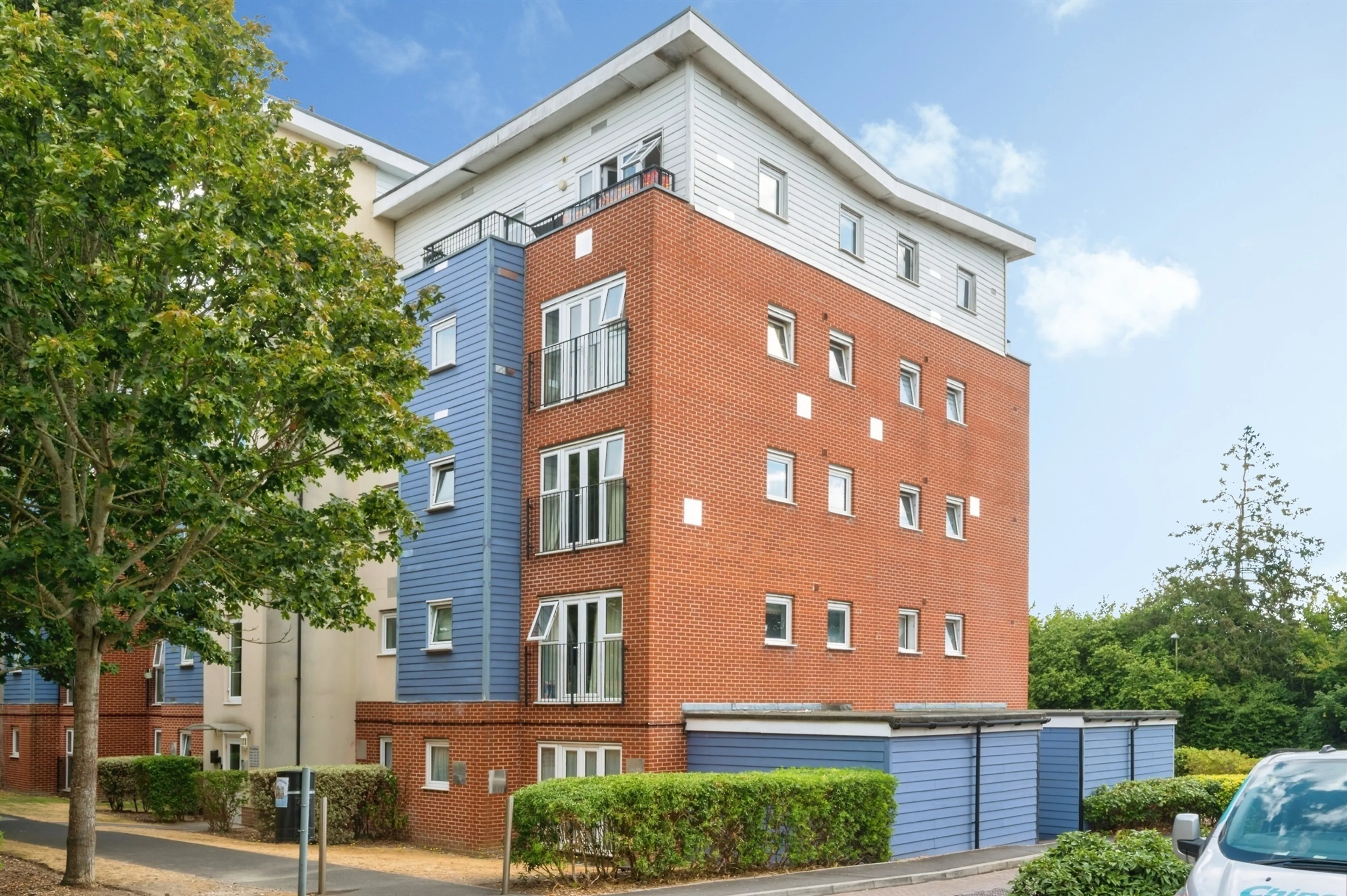 Property photo 0