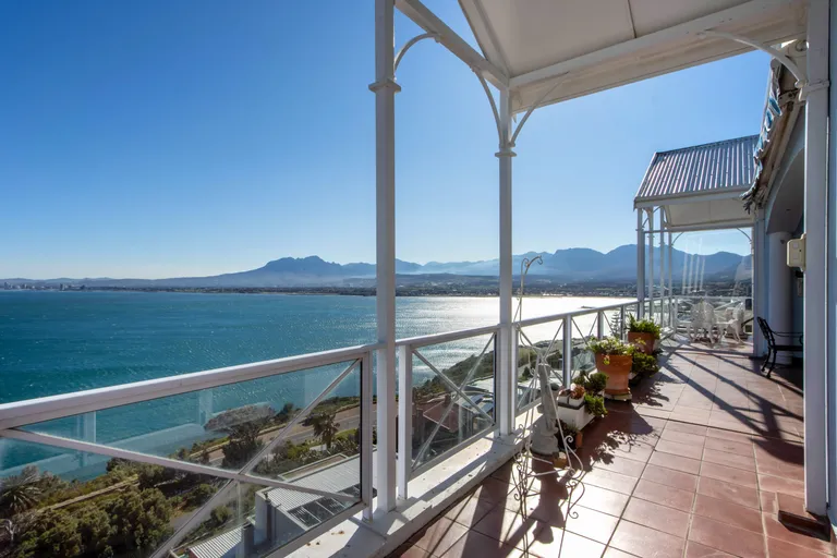 South Africa, Western Cape, Mountainside