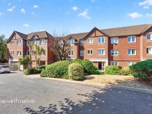 Farnham Close, Londonphoto