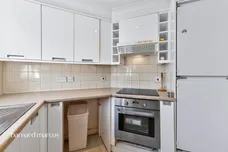 Farnham Close, London