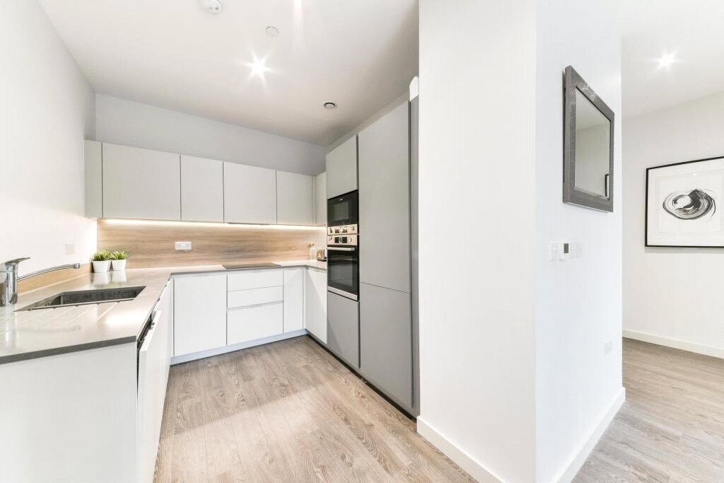 SANDPIPER BUILDING, 44 NEWNTON CLOSE, LONDON, N4 Image 2