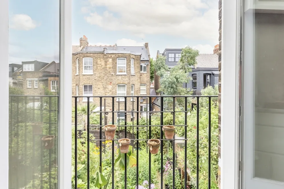 Kempe Road, London, NW6 photo 9