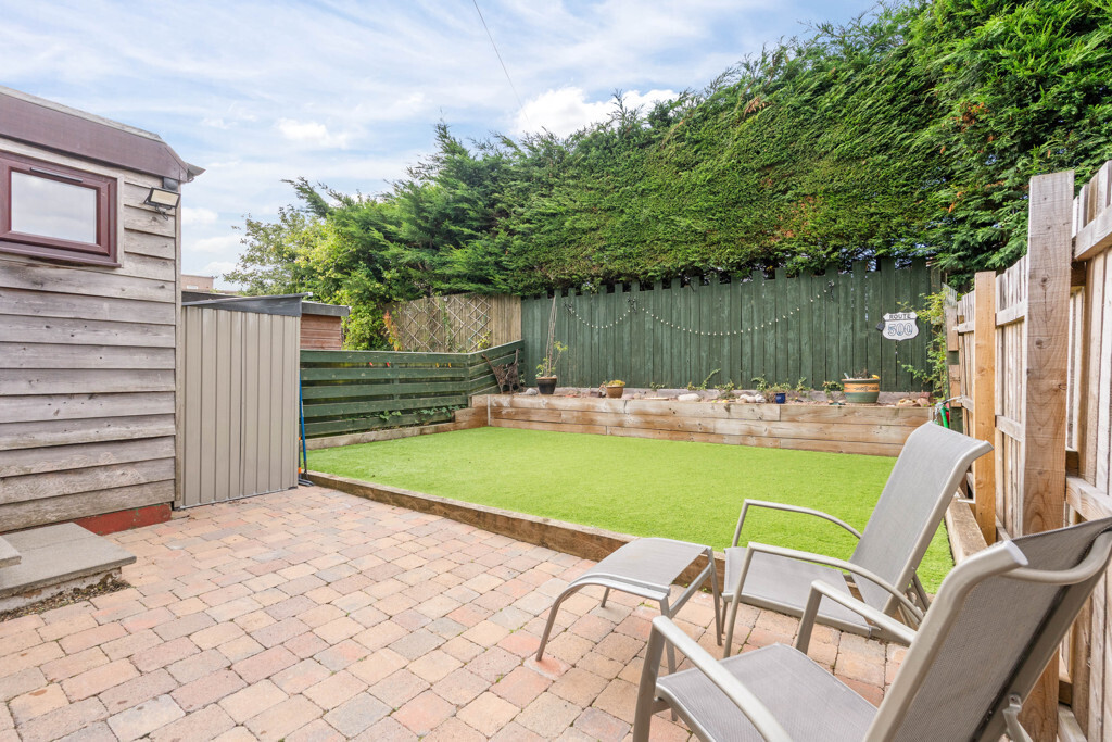 19 Lasswade Bank, Gilmerton, Edinburgh, EH17 8HU Image 2