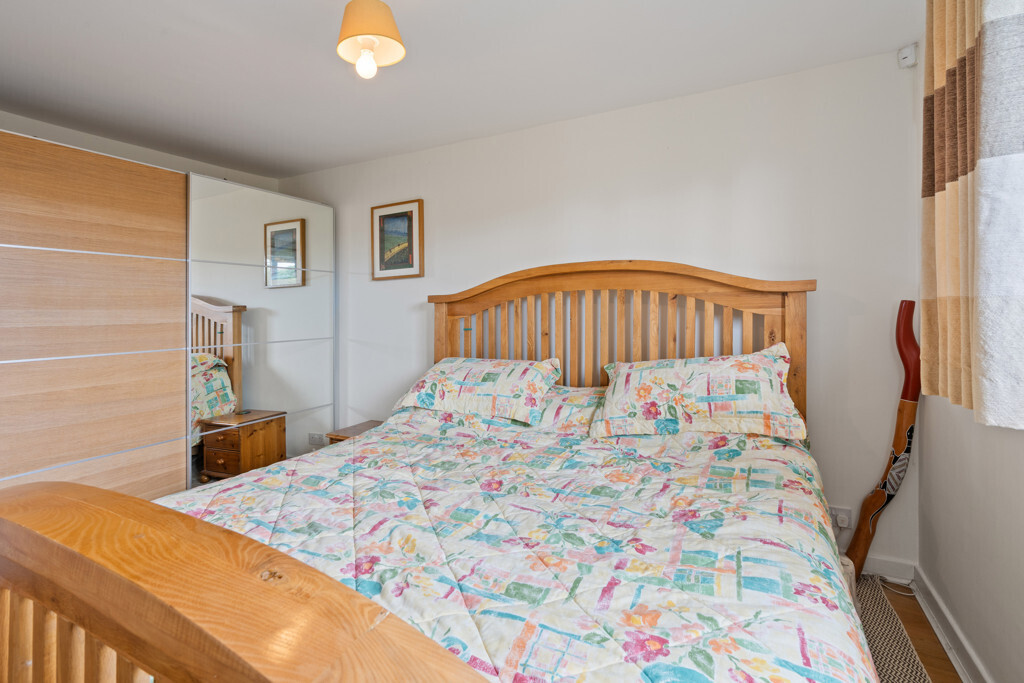 19 Lasswade Bank, Gilmerton, Edinburgh, EH17 8HU Image 15