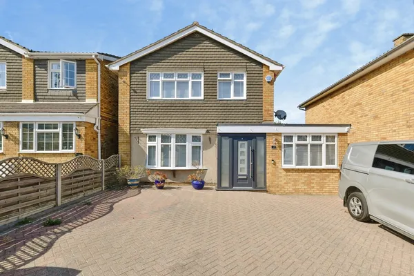 Wellington Road, STEVENAGE, Hertfords...