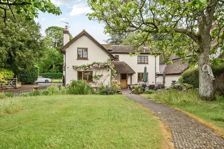 Eastcourt, Burbage, SN8