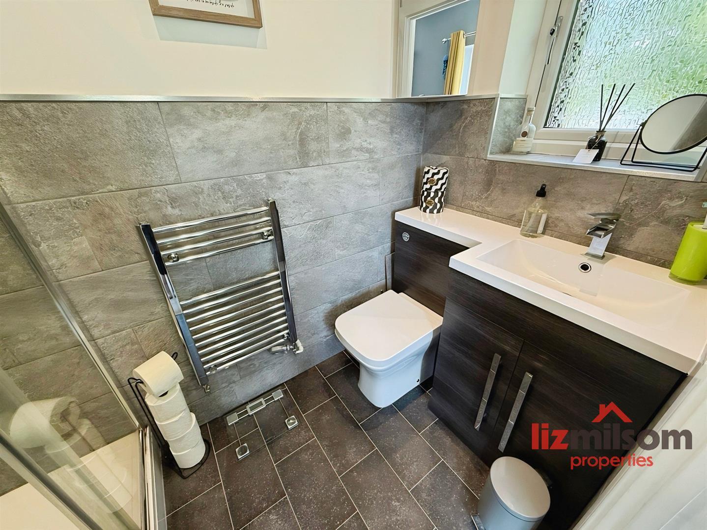 Drift Road, Castle Gresley, Swadlincote Image 16