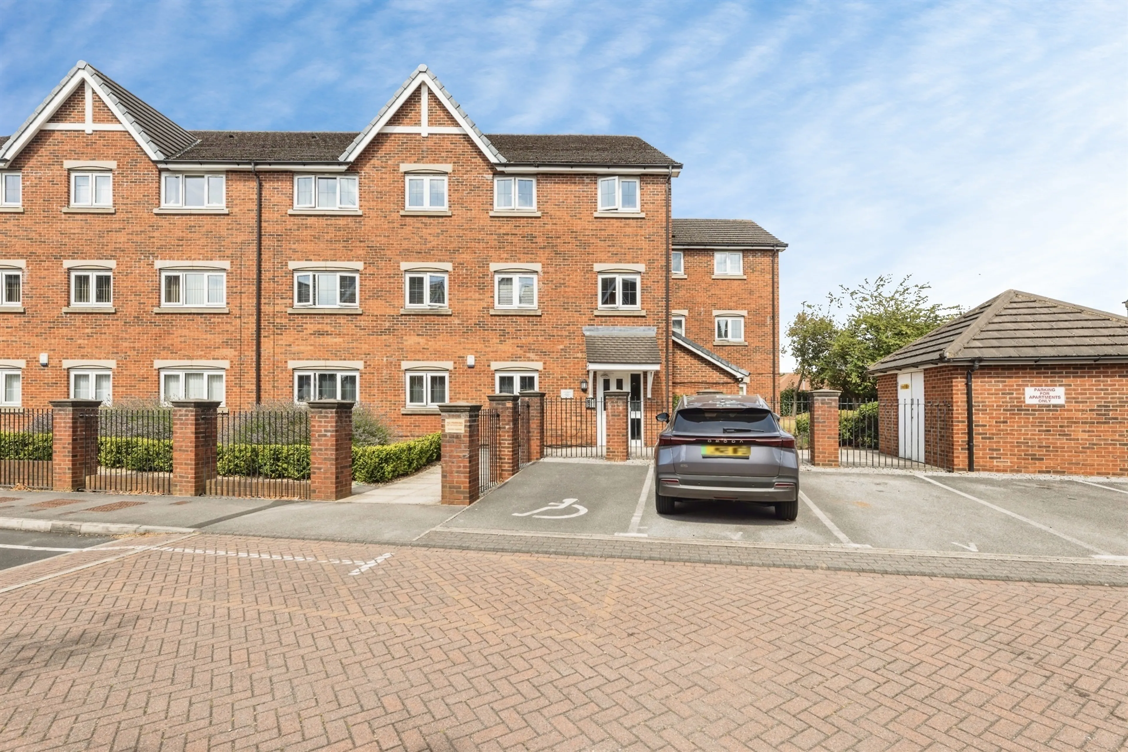 Property photo 0