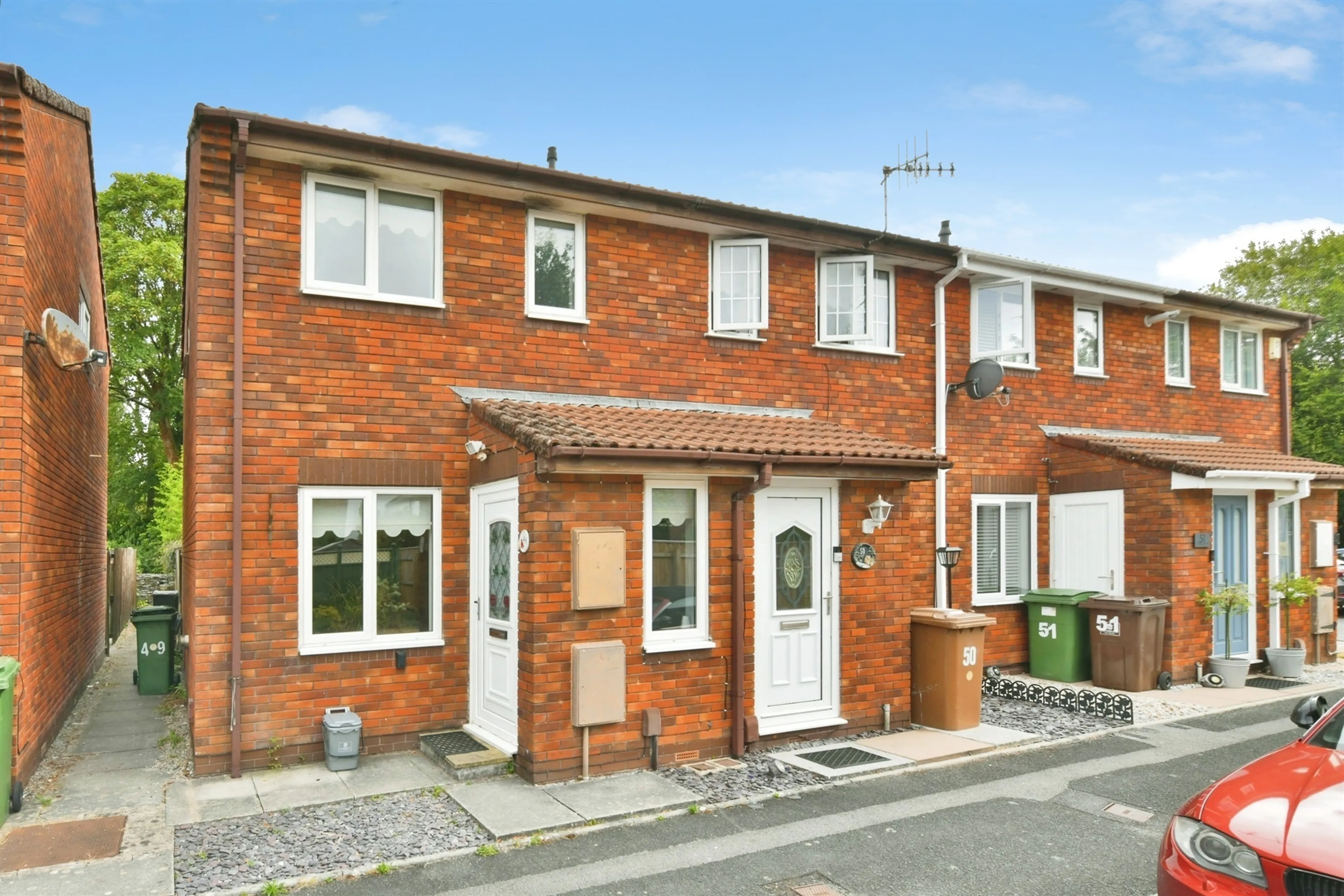 Property photo 0