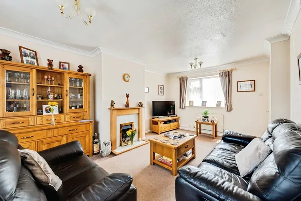 Moredon Road, Swindon, Wiltshire, SN25