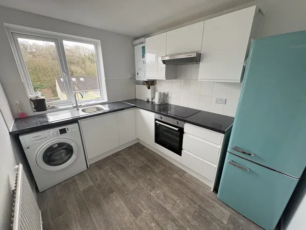 Longreach grove, Stockwood