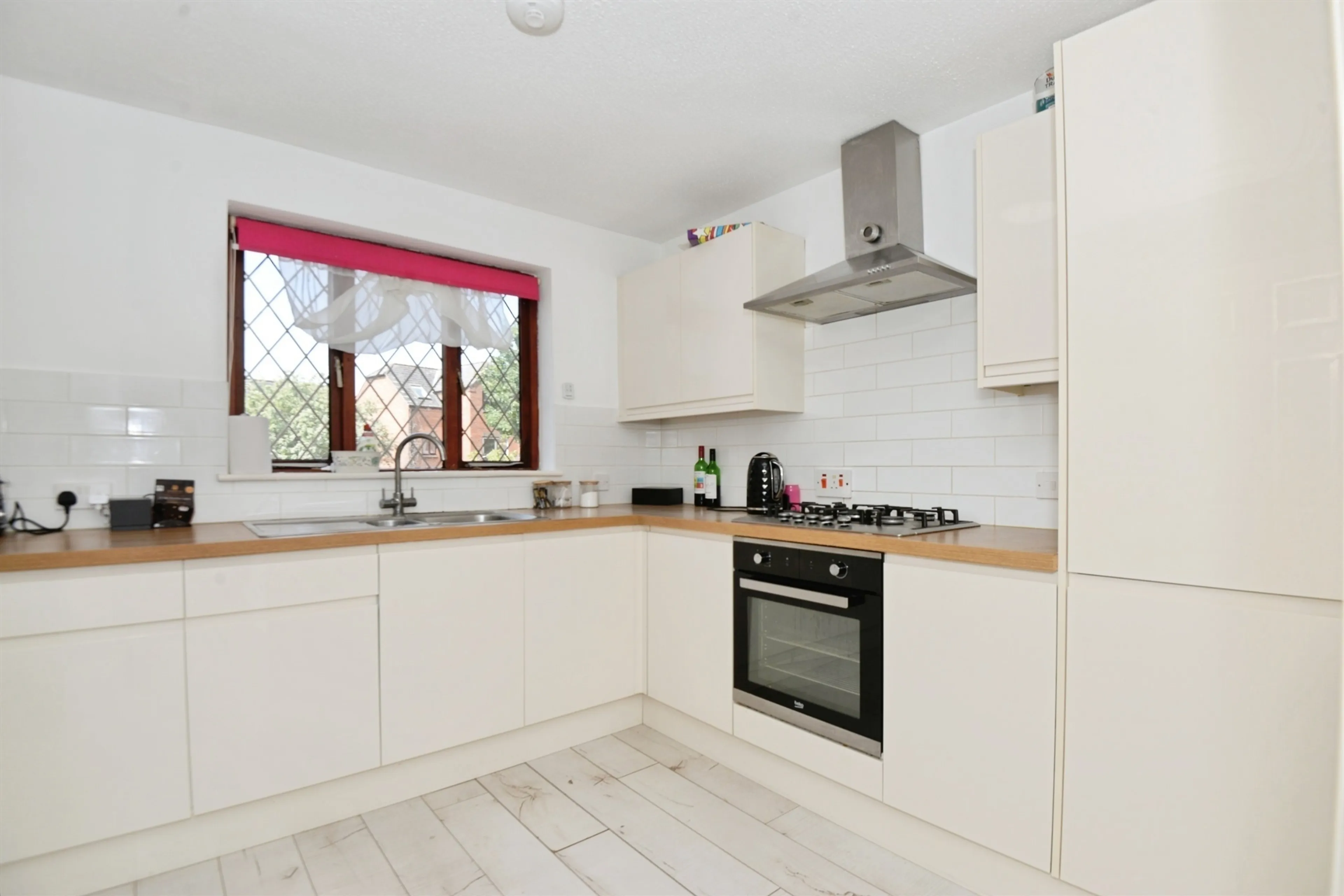 Property at Hillsborough Road, Oxford
