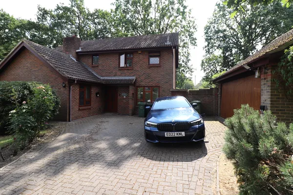 The Grove, Billericay