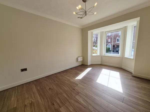 Mellor Close, Yew Tree Gardens, Black...