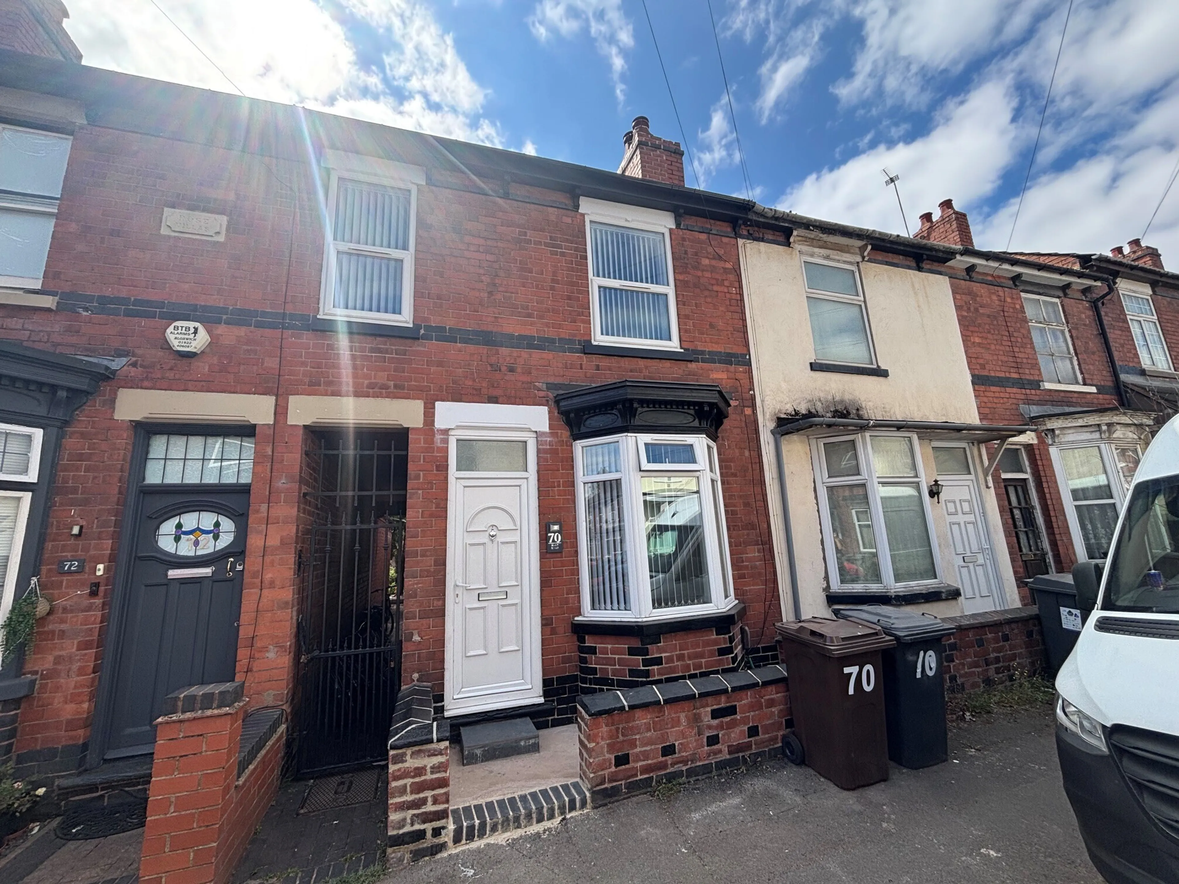 Property photo 0