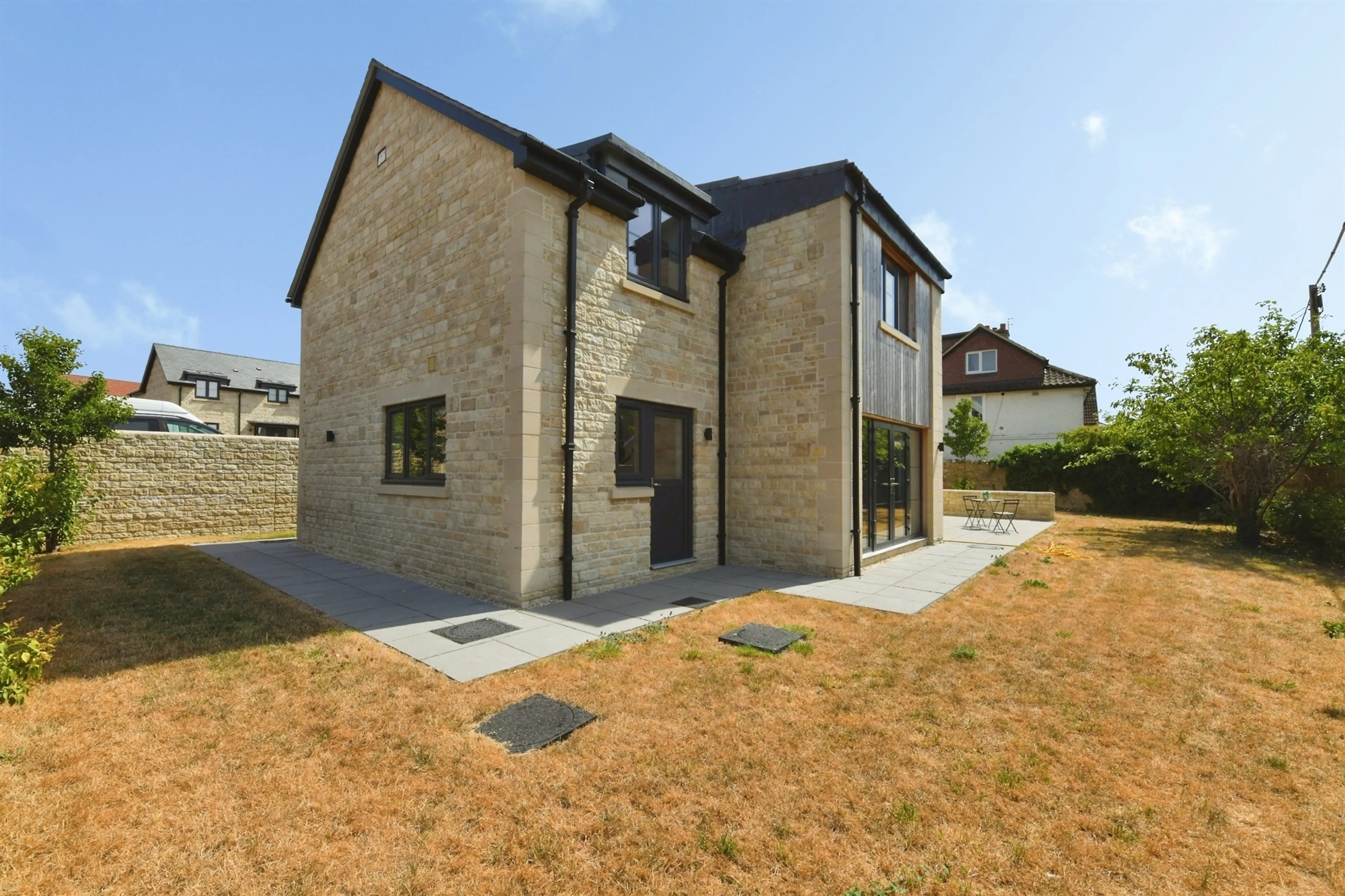 Property photo 37