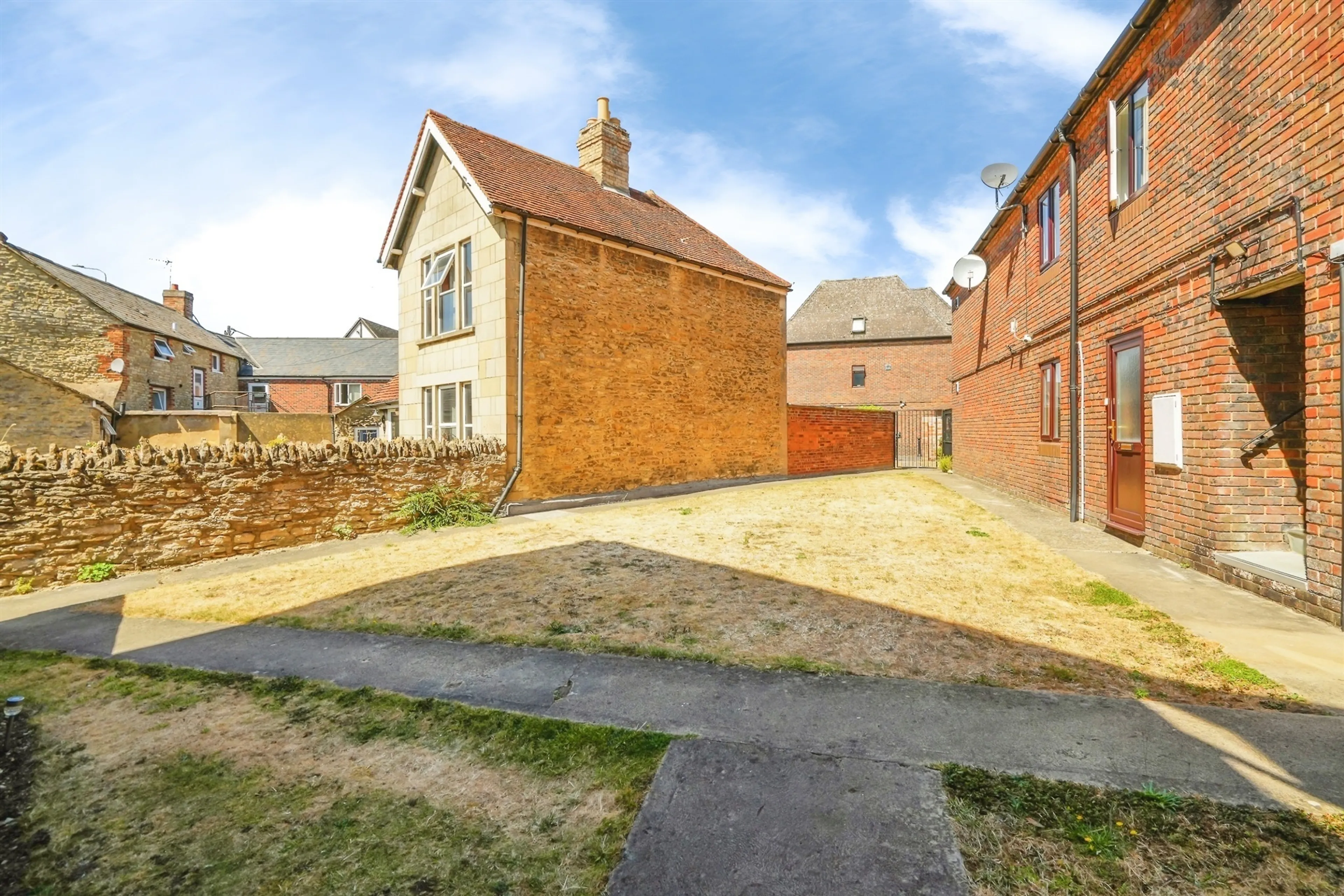 Property photo 11