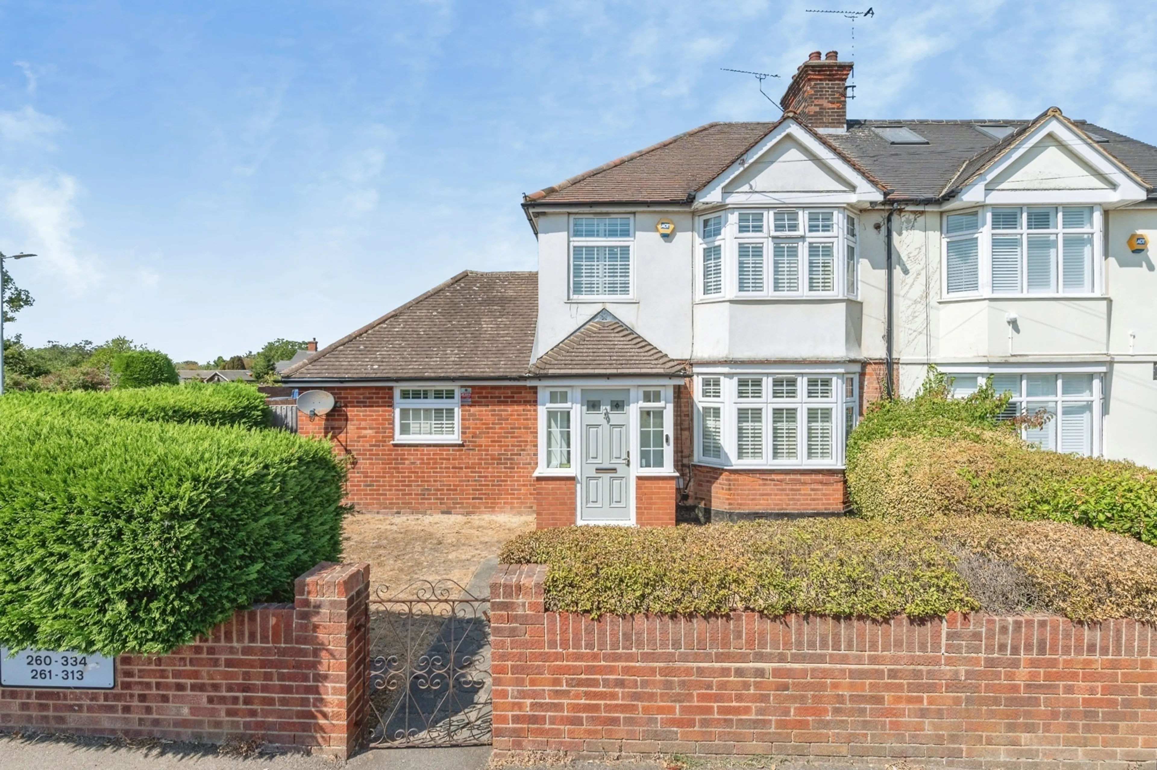 Property photo 0