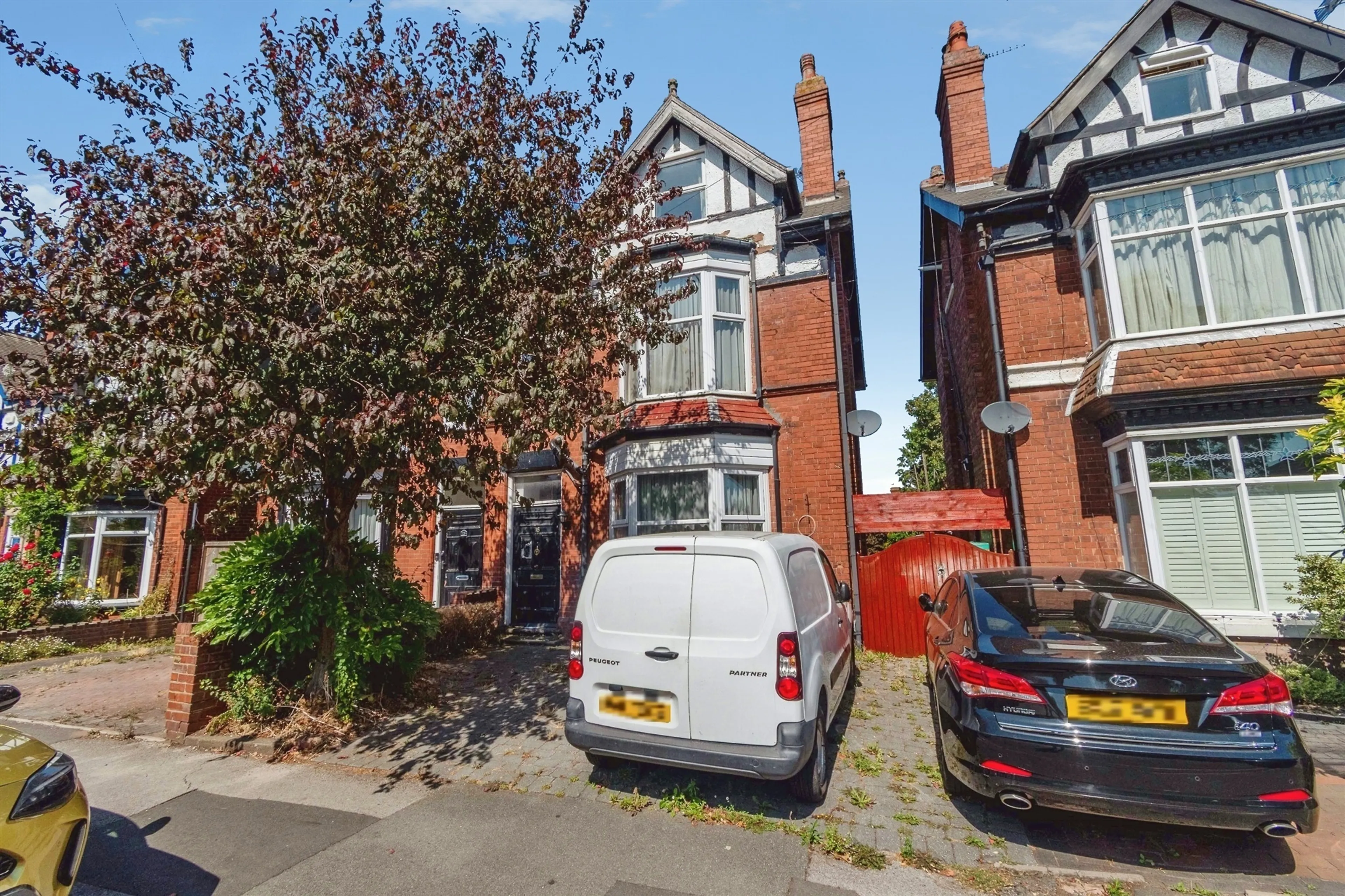 Property photo 0
