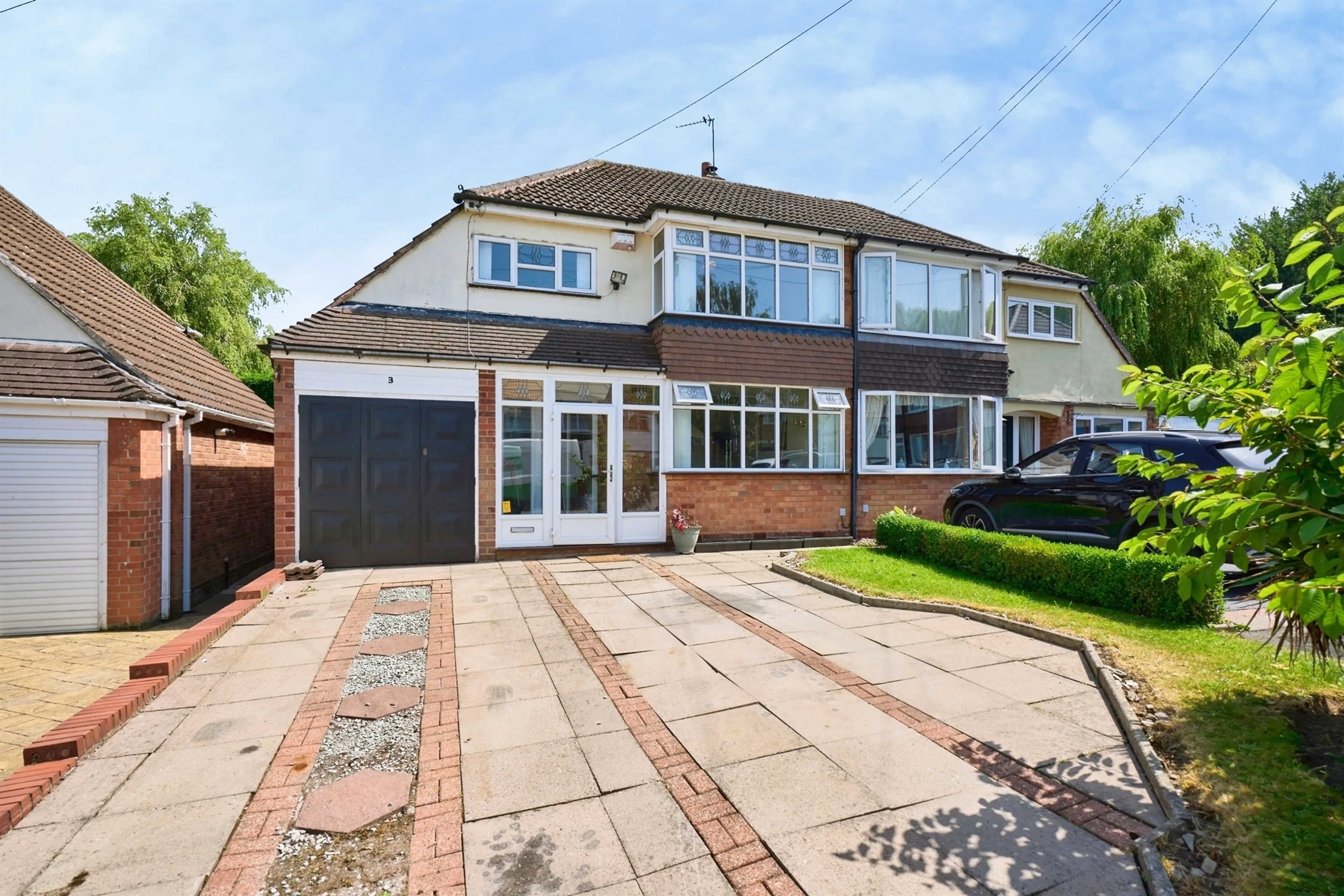 Property photo 0