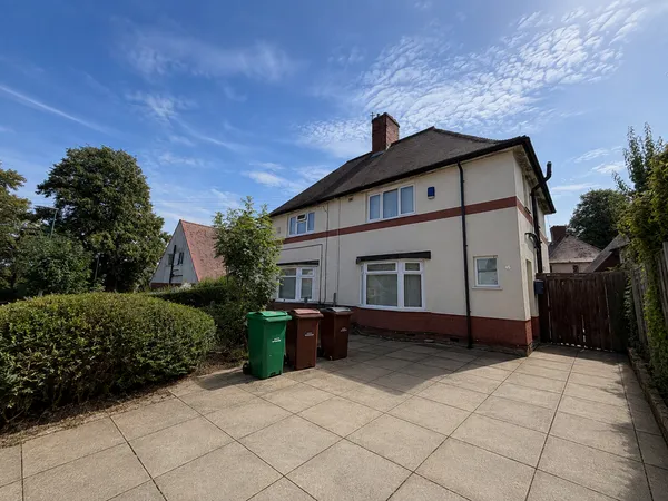 Aston Drive, Bulwell Hall, NG6 8BG