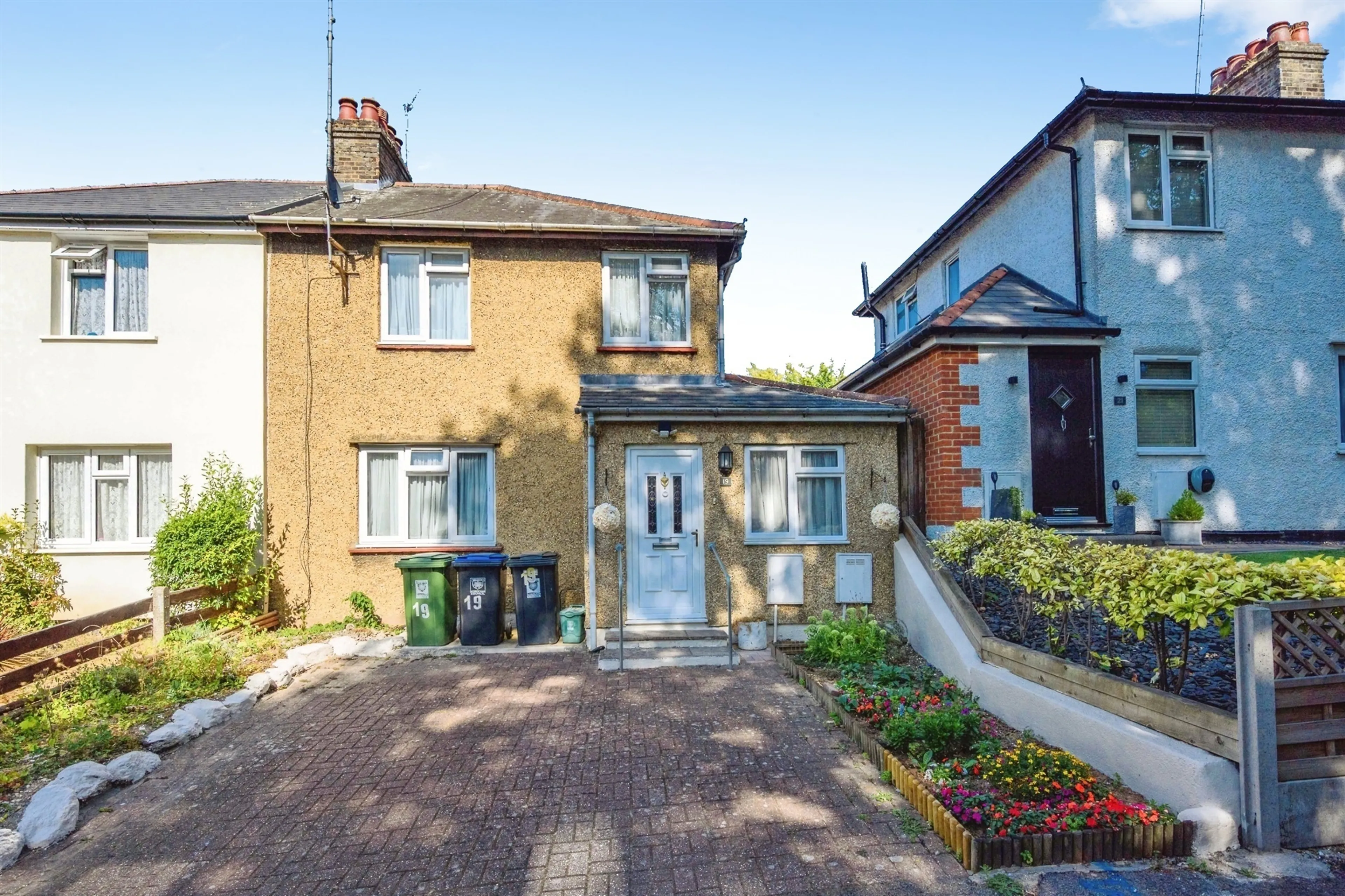 Property photo 0