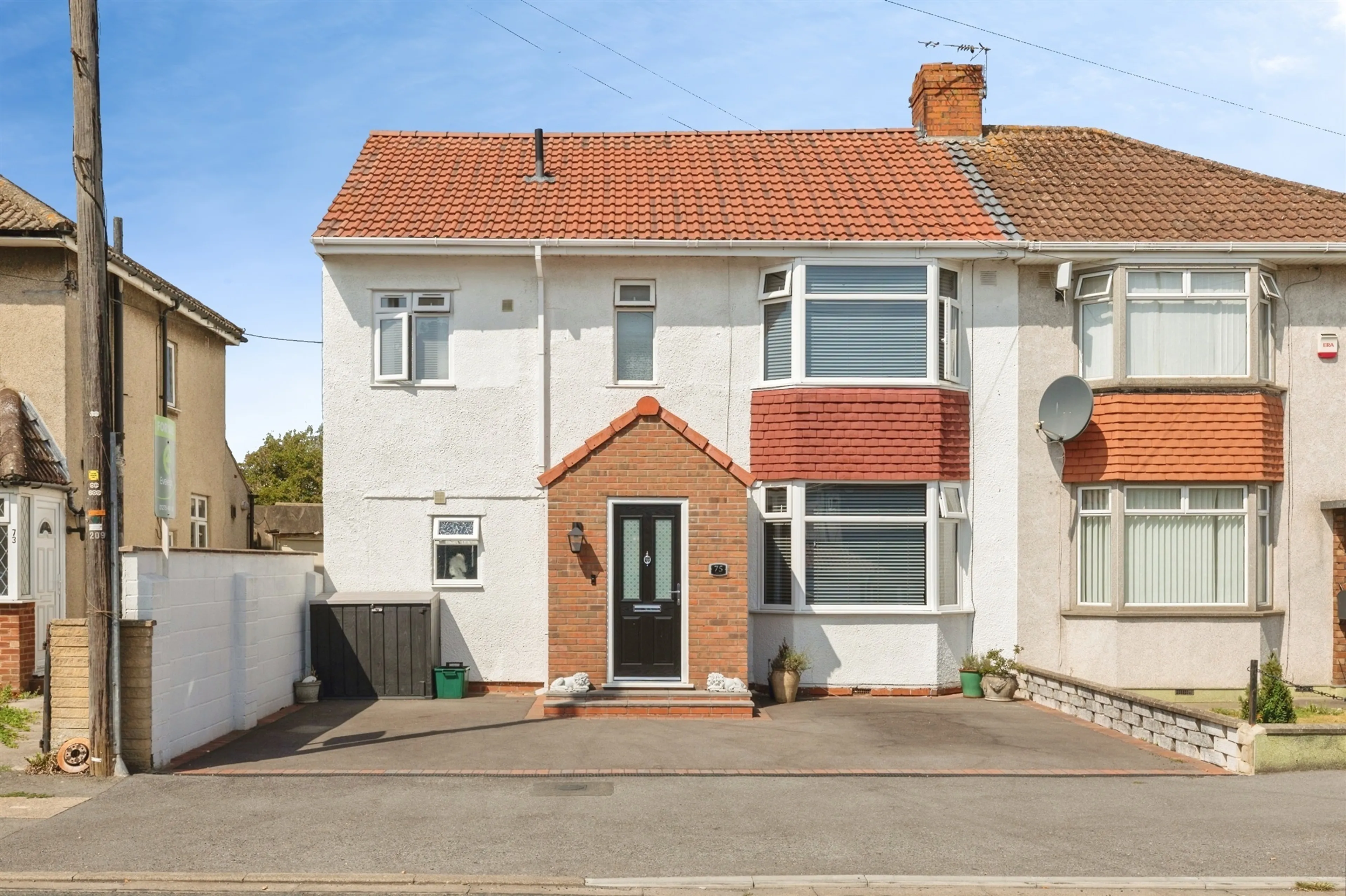Property photo 0