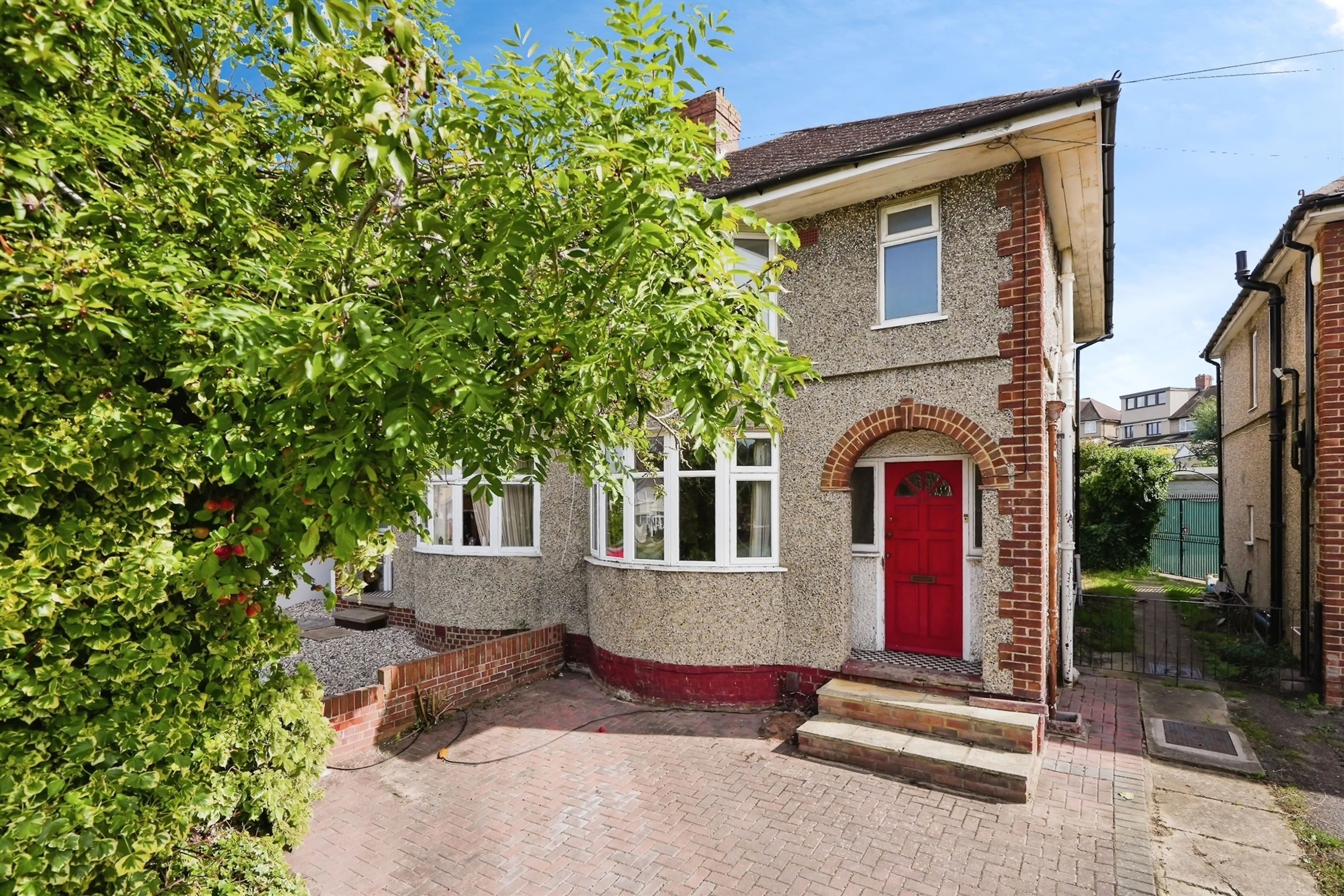 Property photo 0