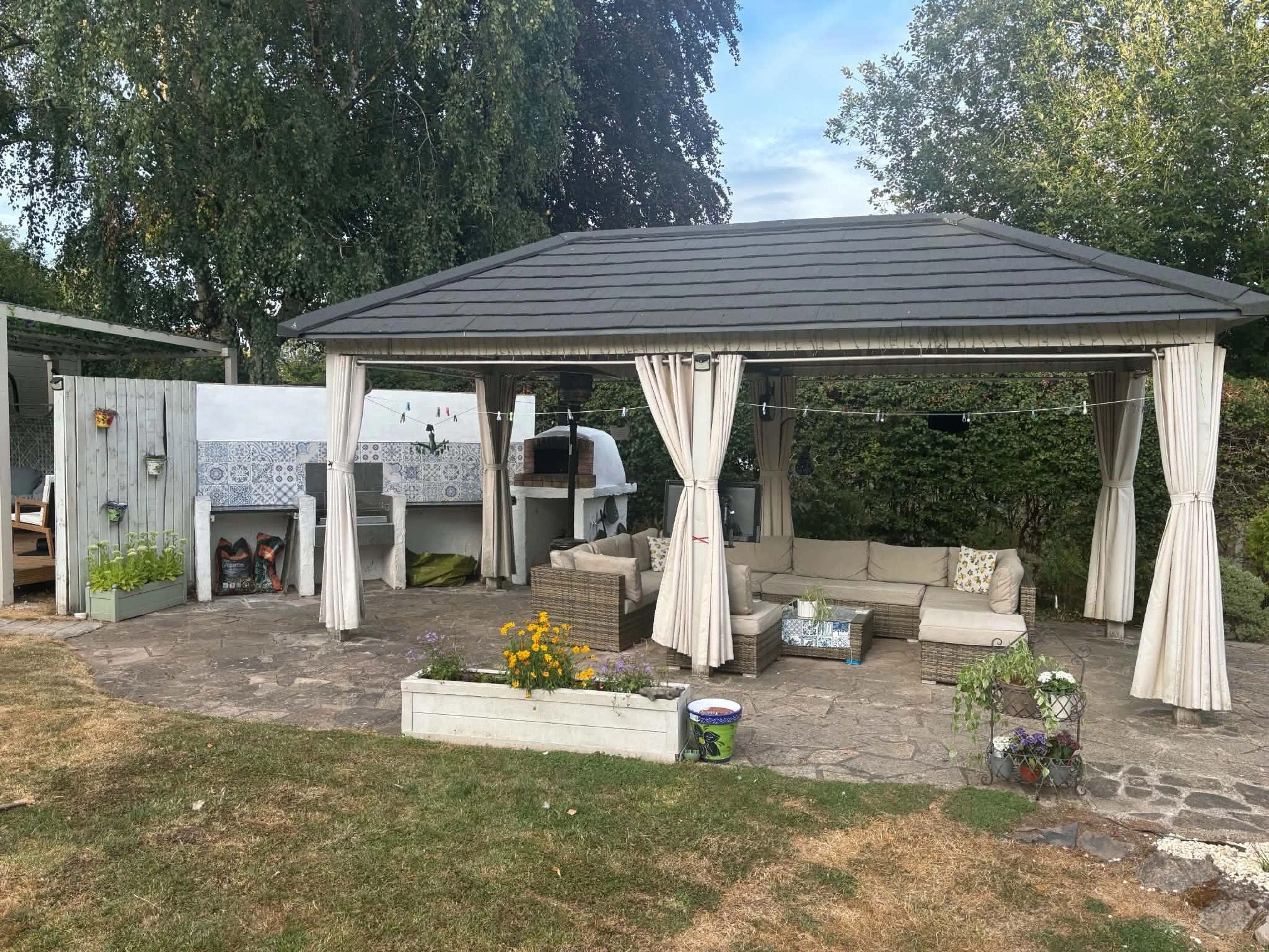 Property photo 24