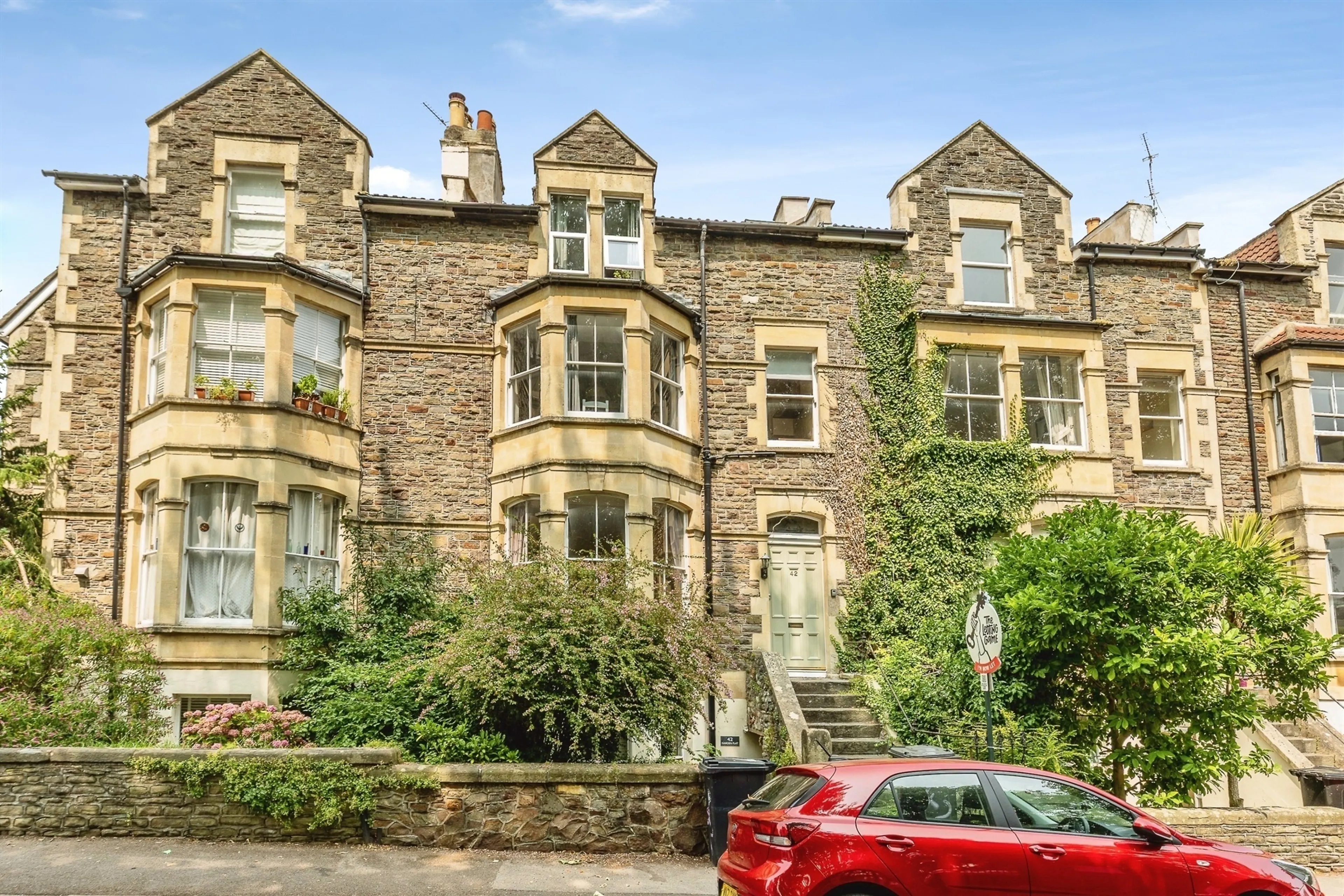 Property photo 0