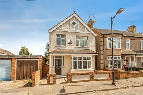 Richmond Avenue, Shoeburyness, Southe...