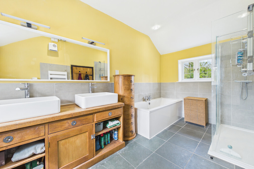 Blyford, Halesworth Image 22
